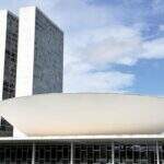 Reforma política e CPI da Petrobras movimentam semana na Câmara