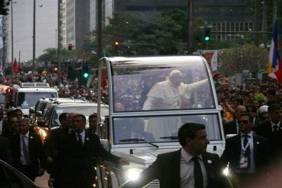 Malas prontas: fiéis já se preparam para acompanhar visita do Papa ao Paraguai