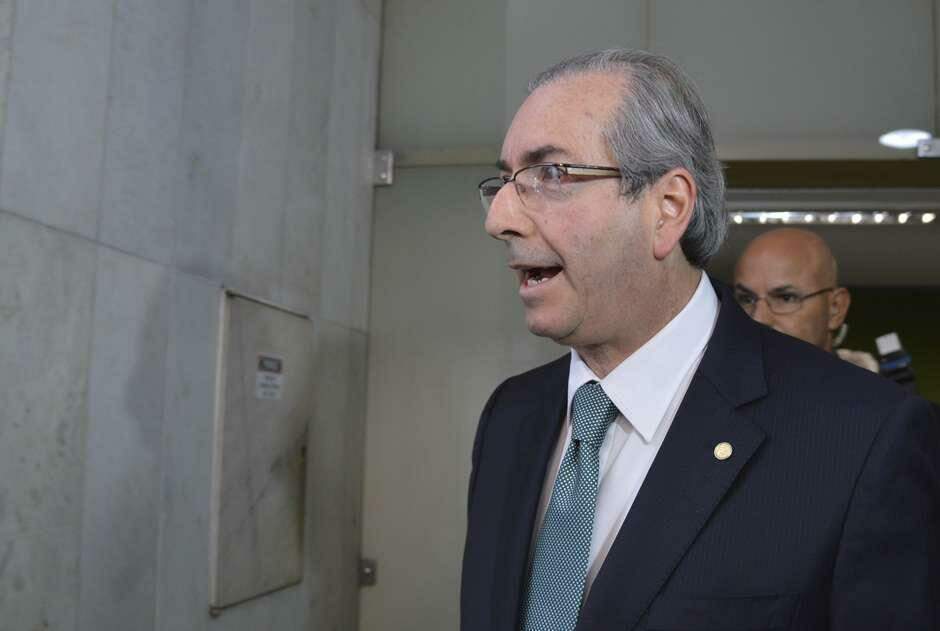 Acareação de Cunha e Júlio Camargo é protocolada na CPI