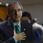Câmara estuda impeachment a pedido de deputado aliado de Cunha