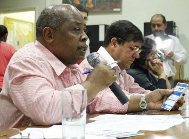 Prefeitura repete proposta de 8,5% e sugere negociação com ACP em outubro
