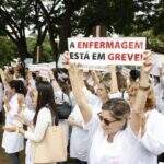 Enfermeiros esperam resposta do município e greve chega ao 16º dia
