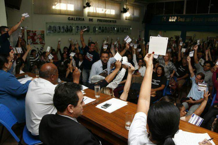 Prefeitura reenvia proposta rejeitada e espera fim da greve dos professores