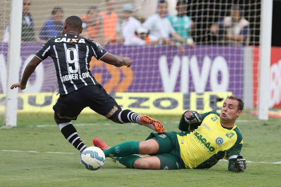 Corinthians para no ameaçado Goiás e perde chance de G-4