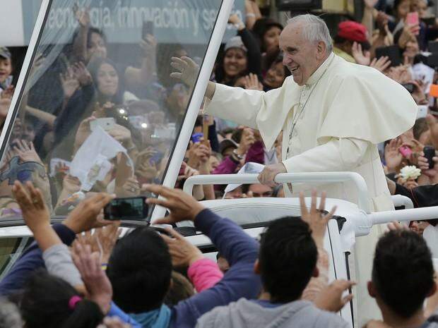 Papa chega hoje à Bolívia, na segunda etapa da viagem pela América Latina