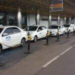 Projeto para abrigar taxistas no aeroporto deve ser implantado após acordo