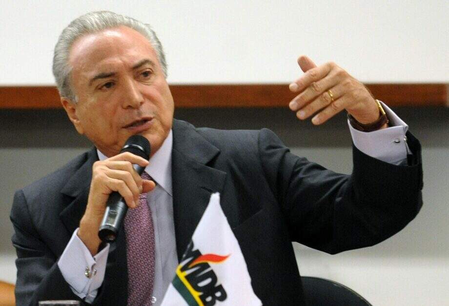 Temer nega que PMDB esteja em crise com Dilma e descarta impeachment