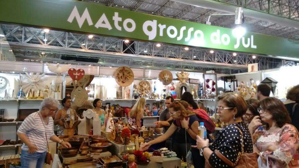 Arte sul-mato-grossense movimenta R$ 120 mil na Feira Nacional de Artesanato