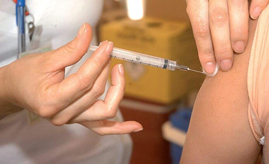 Por causa de greve de enfermeiros Sesau amplia vacinação neste fim de semana