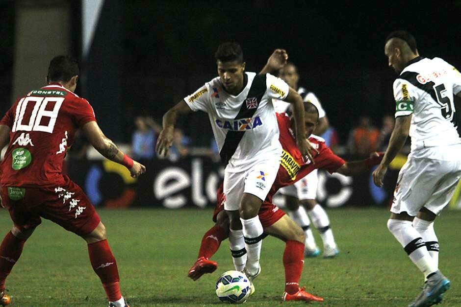 Vasco supera América-RN no RJ pela Copa do Brasil e abre boa vantagem