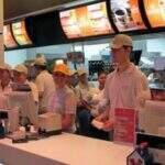 Rede de Fast Food oferece 10 vagas de emprego para pessoa com deficiência