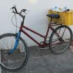 Idoso de 80 anos tem bicicleta furtada ao visitar amiga e ladrão deixa outra no lugar