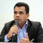 Justiça bloqueia R$ 148 mil em bens de prefeito e secretário de administração