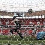 Atlético-MG esquece Libertadores e faz 4 no Flu em Brasília