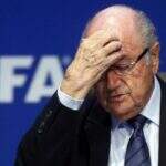 Jornal diz que Blatter terá que depor na Suíça sobre uma nova investigação