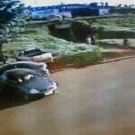 VÍDEO: pelo Facebook, analista tenta encontrar ‘fujão’ que bateu em carro