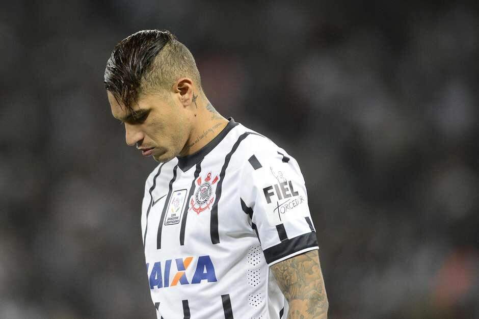 Robinho ironiza Guerrero: ‘continue na Libertadores’