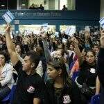 Professores votam por paralisação e greve começa segunda-feira
