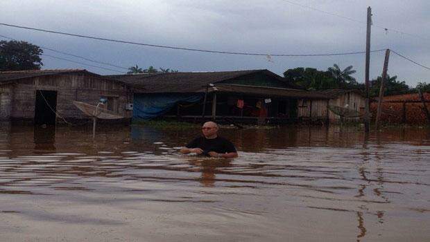 Obra em hidrelétrica provoca inundação e atinge 117 casas no Amapá