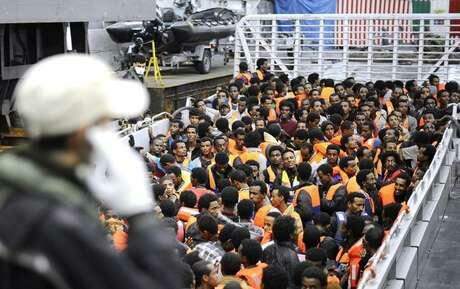 Mais 253 imigrantes ilegais são localizados nas águas do Mediterrâneo