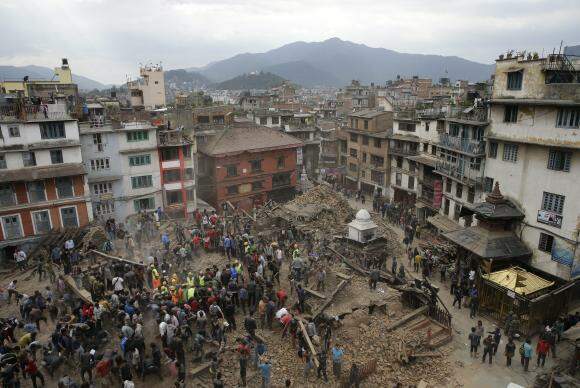 Mortos em terremoto no Nepal atingem recorde; ainda há dezenas de desparecidos