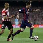 Messi faz gol de ET em Camp Nou dividido, e Barça é campeão