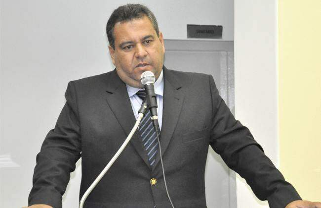Vereador que afastou prefeito diz que cassação tem cunho político
