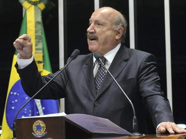 Senador Luiz Henrique da Silveira morre aos 75 anos em Joinville, SC