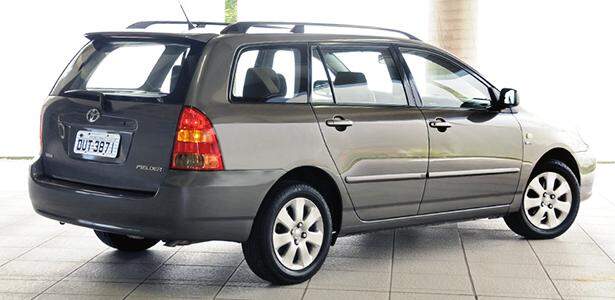 Toyota chama 128.615 carros no Brasil por problema no airbag