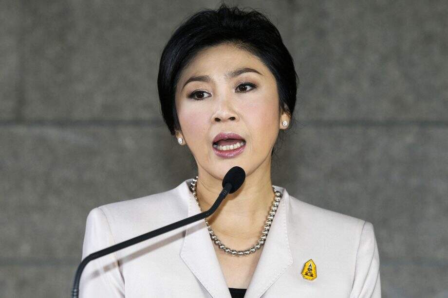 Ex-primeira-ministra tailandesa comparece a tribunal por acusação de negligência