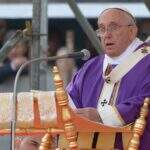 Papa convida mafiosos à “conversão ao amor” e diz que “corrupção fede”