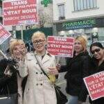 Prostitutas fazem protesto contra a criminalização da prostituição em Paris