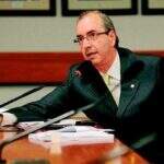 Após críticas, Cunha recuará de passagem para cônjuge de deputado