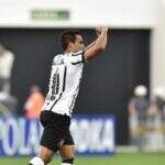 Com golaço de Jadson, Corinthians vence o Mogi e recupera ponta do grupo
