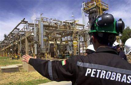 Petrobras aprova plano de desinvestimento de US$ 13,7 bilhões
