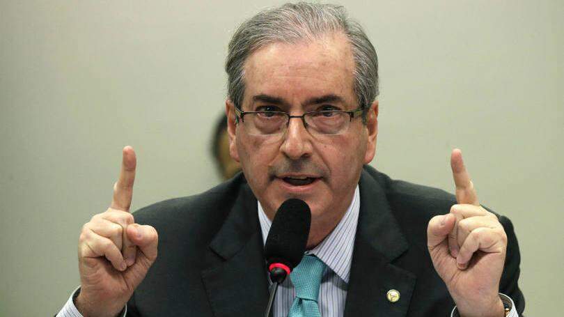 Cunha pode decidir sobre pedidos de impeachment na segunda-feira