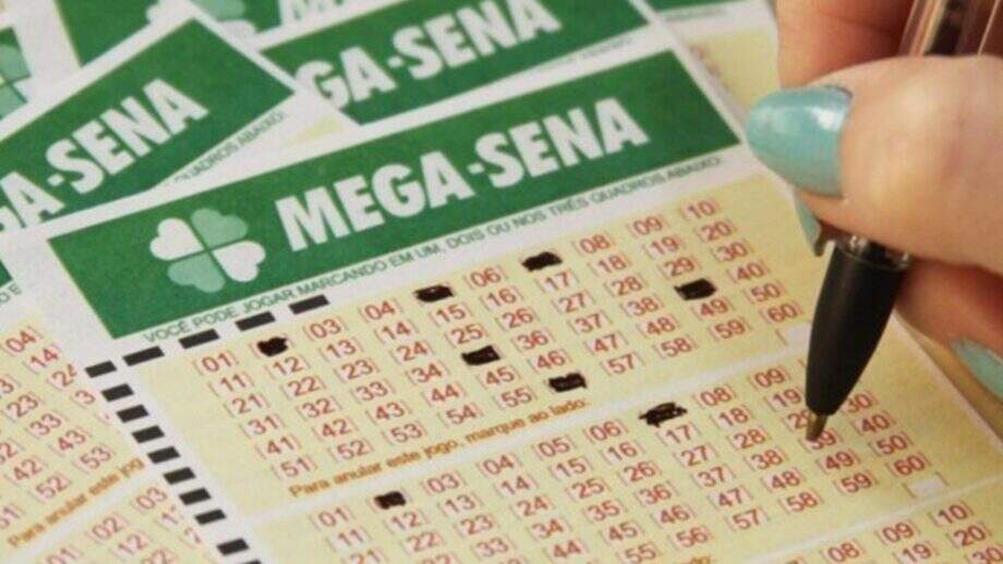 Mega-Sena acumula e pagará R$ 55 milhões no próximo sorteio