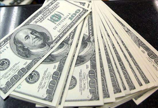 Dólar opera em alta nesta sexta-feira e chega a R$ 3,86 na sessão