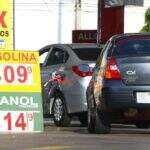 Sem justificativa, postos aproveitam aumento da gasolina e reajustam etanol