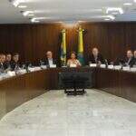 Dilma recebe apoio de prefeitos para recriar CPMF com alíquota de 0,38%