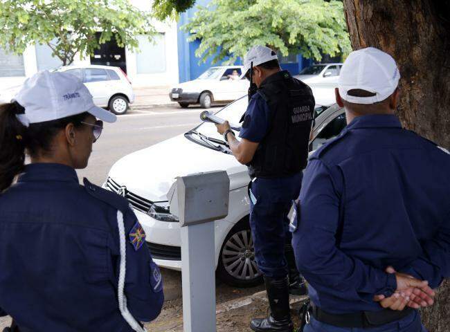 Em dez dias, Agetran multa mais de 300 em Campo Grande