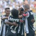 Atlético-MG faz 4 no Flamengo e segue na cola do Corinthians