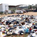 Justiça impõe multa diária de R$ 50 mil e determina volta da coleta de lixo