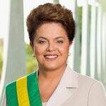 Dilma visita aeronave da Embraer e recebe ministro do gabinete nesta terça