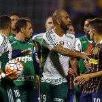 Palmeiras empata no sufoco, amplia drama e busca “milagre”