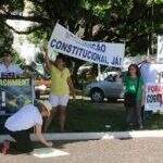 Movimentos pró e contra impeachment enviam 50 ônibus de MS para Brasília