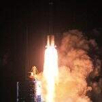 China lança com sucesso seu 1º satélite de comunicações para celular