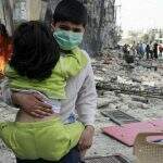 Cidade síria sofre ataque químico com bombas de gás