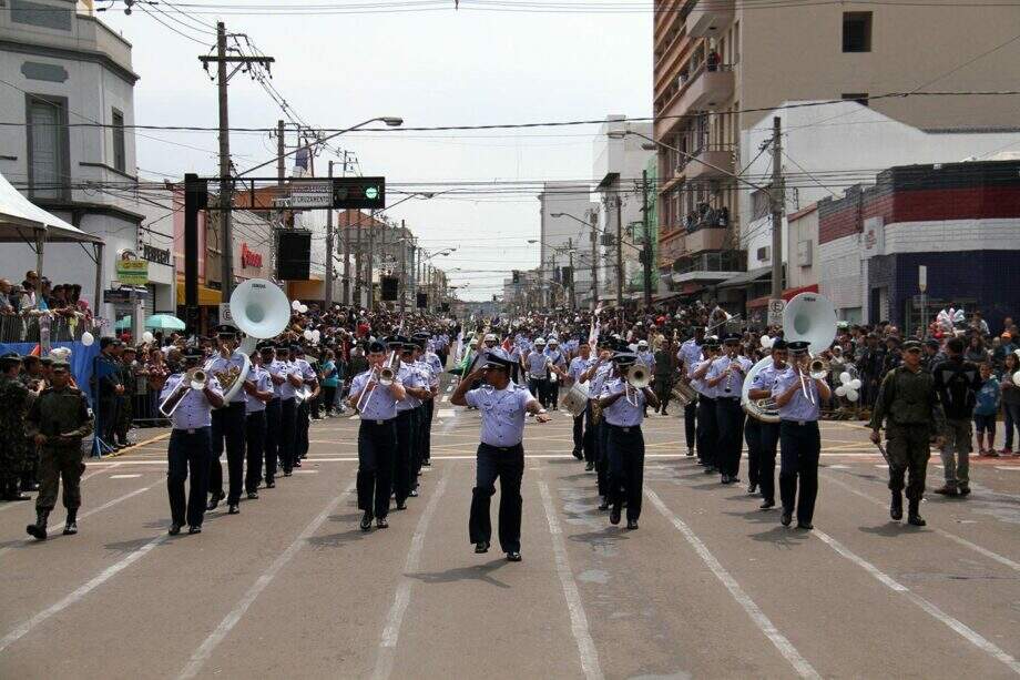 Desfile de aniversário de Campo Grande deve reunir 30 mil pessoas