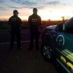 Jovens são presos com carros roubados que seriam levados para a fronteira